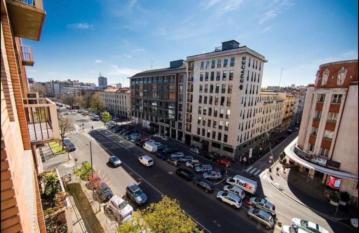 New Amazing Mono Located In Moscova District From Moscova Group