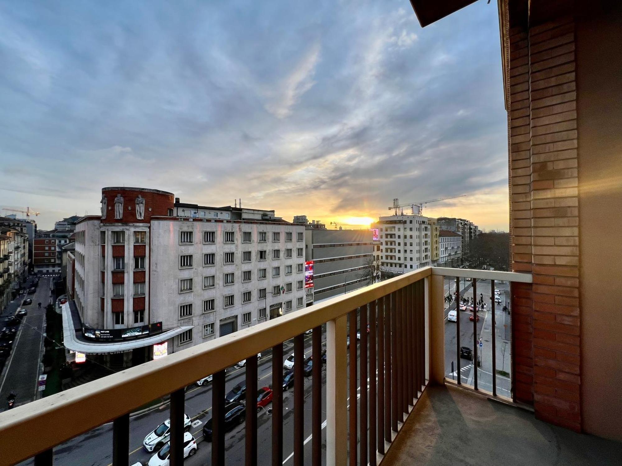 Apartment New Amazing Mono Located In Moscova District From Moscova Group Mailand