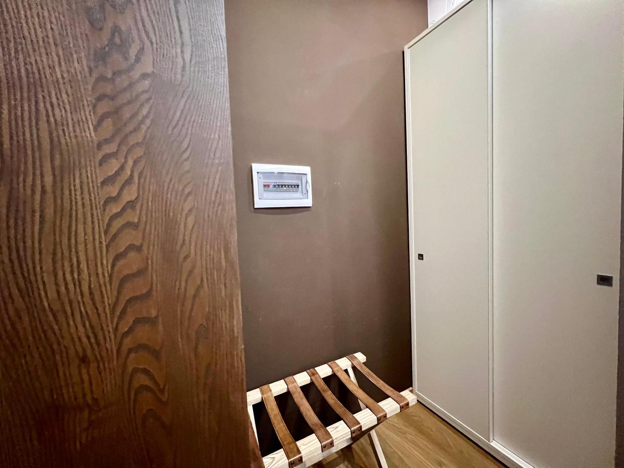 New Amazing Mono Located In Moscova District From Moscova Group Appartement *